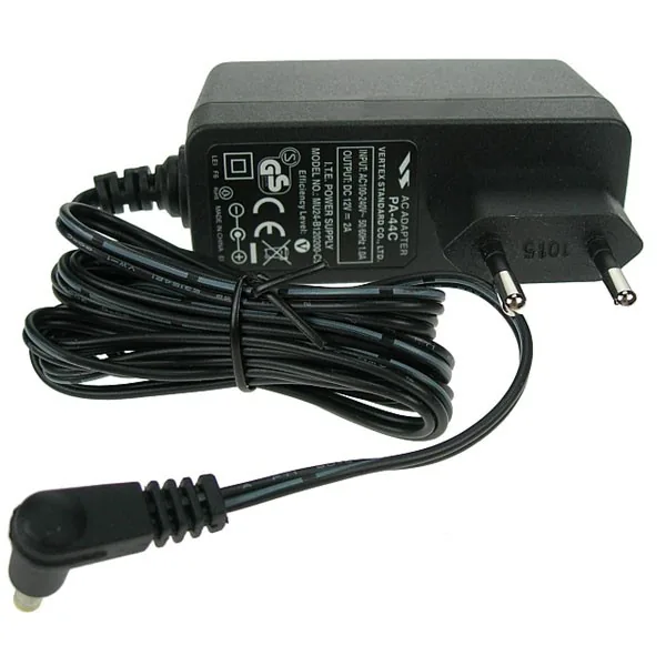 Зарядное устройство Yaesu PA-44C